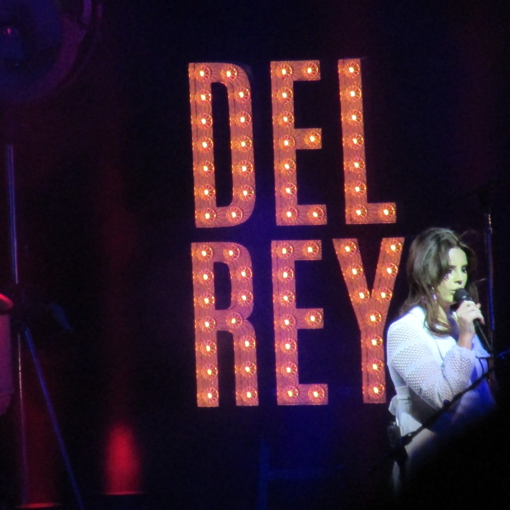 Lana Del Rey Songs As Zodiac Signs Which One Are You?